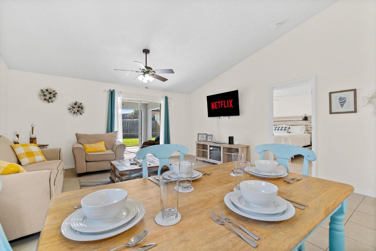 Oceanview Haven - 2Br Beach Townhome With Patio, Shared Heated Pool Steps From Paradise Beach Park! Melbourne Eksteriør bilde